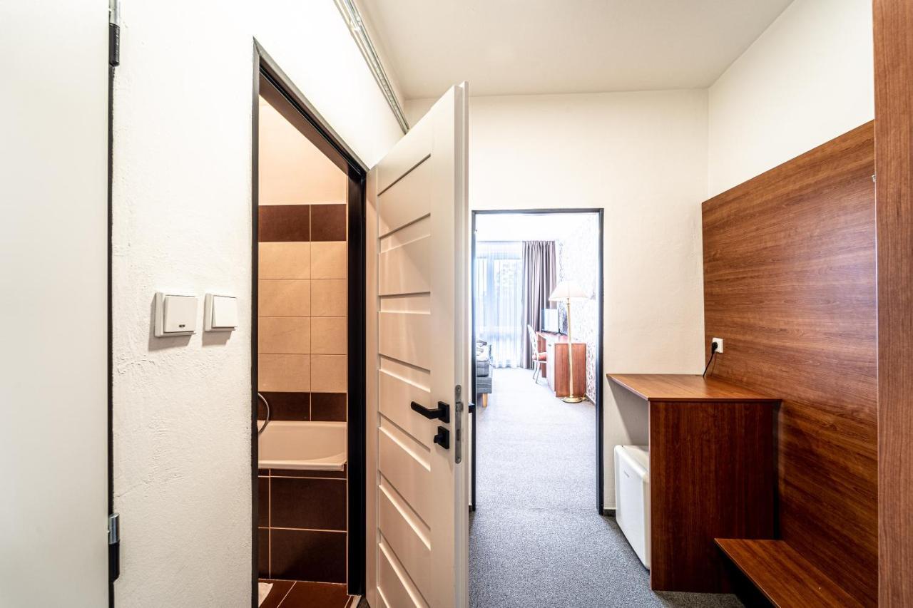 Hotel Fontana Brno Dış mekan fotoğraf