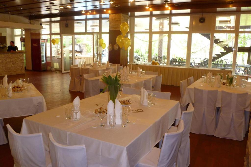 Hotel Fontana Brno Dış mekan fotoğraf